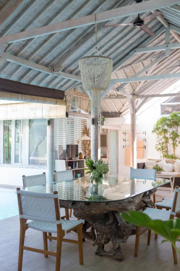 Cocowhite Villa Seminyak Buitenkant foto