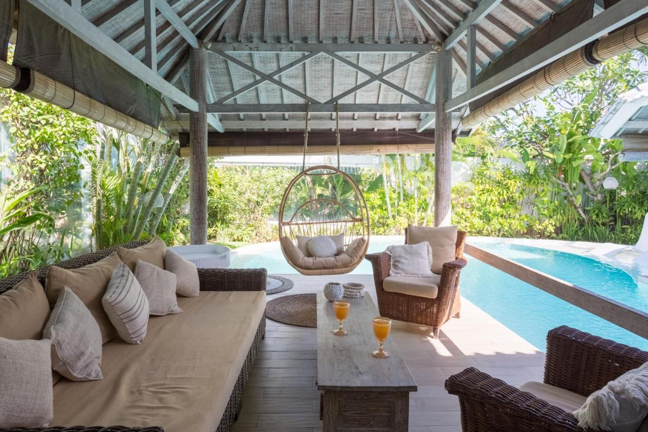 Cocowhite Villa Seminyak Buitenkant foto
