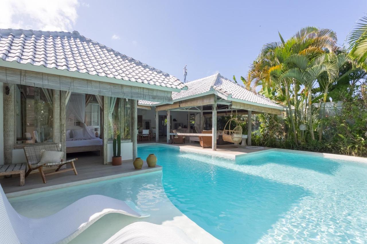 Cocowhite Villa Seminyak Buitenkant foto